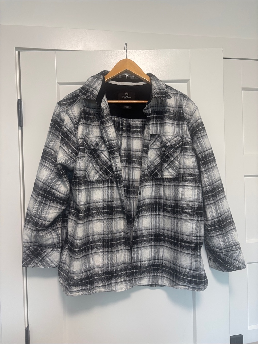 Black & White Plaid Button-Down Shirt Jacket